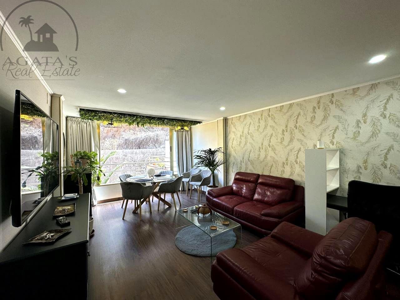 2 bedroom Flat for sale in Puerto de la Cruz with pool - € 225,000 (Ref: 9834130)