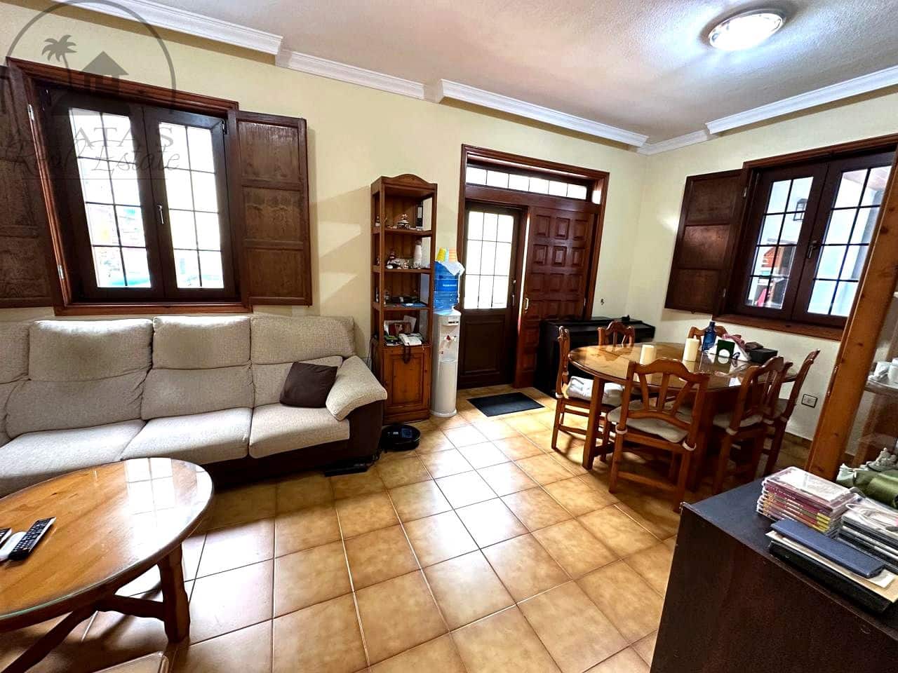 5 chambre Villa/Maison à vendre à San Cristobal de La Laguna avec garage - 480 000 € (Ref: 9847774)