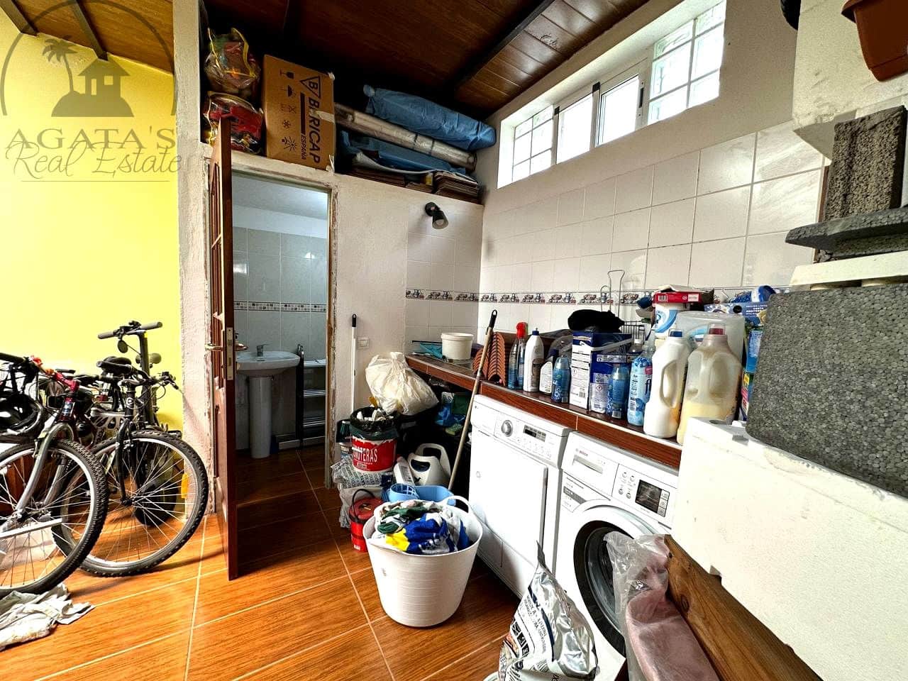 5 chambre Villa/Maison à vendre à San Cristobal de La Laguna avec garage - 480 000 € (Ref: 9847774)