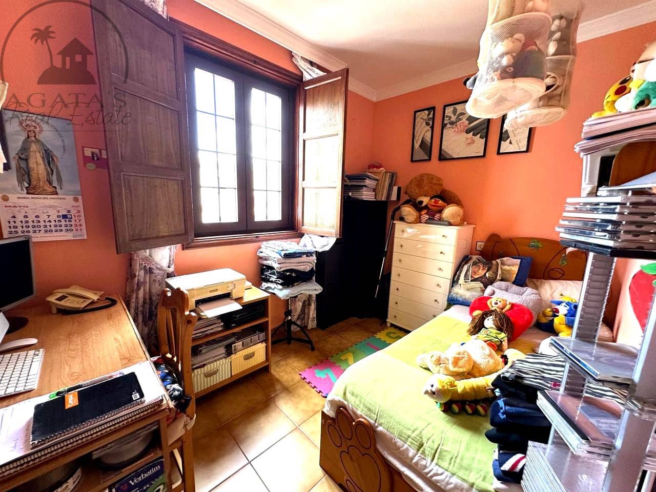 5 chambre Villa/Maison à vendre à San Cristobal de La Laguna avec garage - 480 000 € (Ref: 9847774)