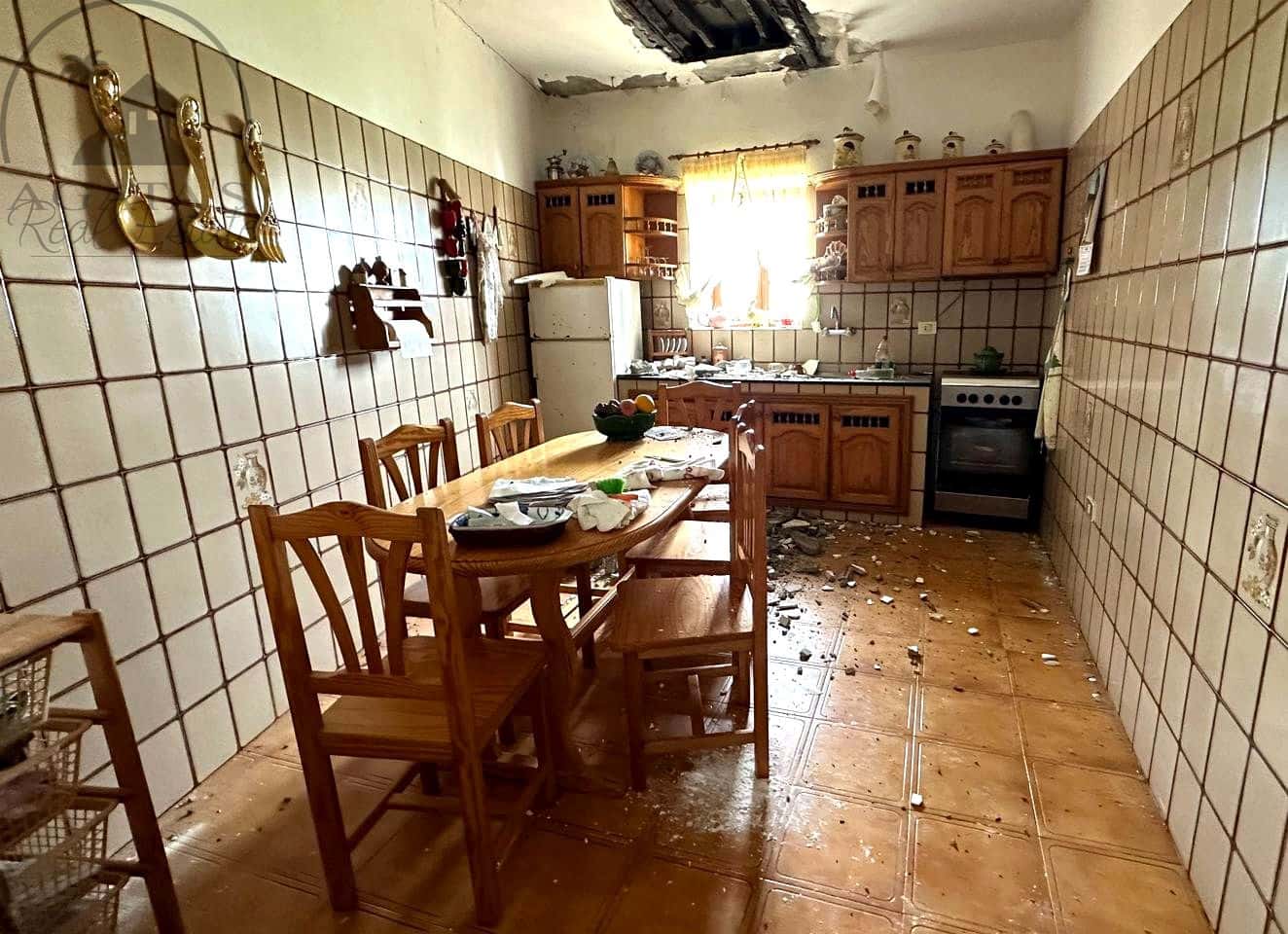 3 bedroom Finca/Country House for sale in El Tanque with garage - € 180,000 (Ref: 9847775)