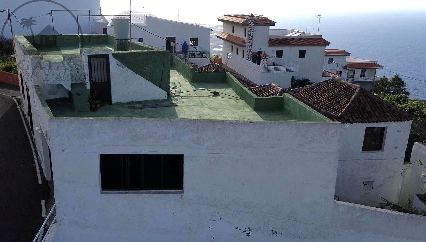 3 bedroom Finca/Country House for sale in El Tanque with garage - € 180,000 (Ref: 9847775)