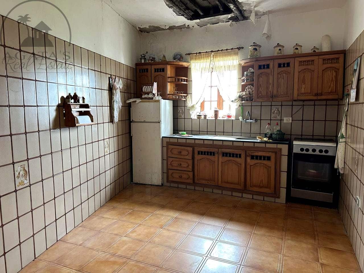 3 chambre Finca/Maison de Campagne à vendre à El Tanque avec garage - 180 000 € (Ref: 9847775)