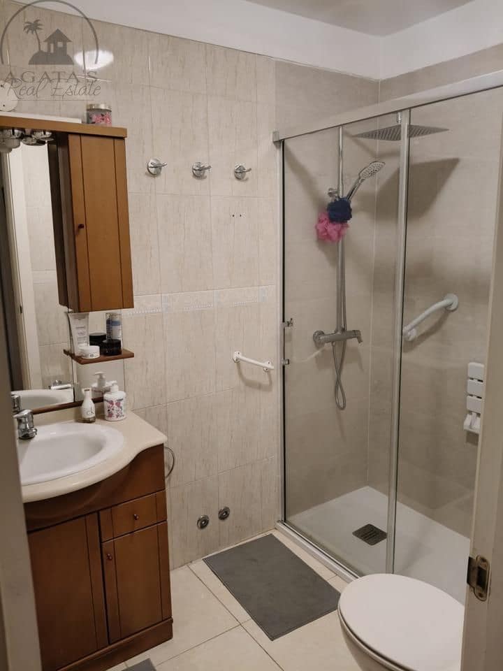 2 bedroom Flat for sale in Los Abrigos with garage - € 273,500 (Ref: 9863972)