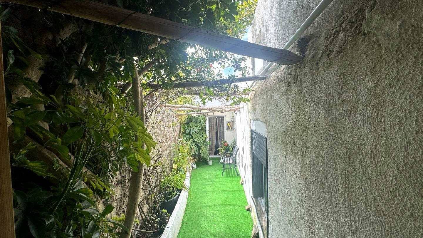 4 chambre Finca/Maison de Campagne à vendre à Icod de los Vinos avec garage - 295 000 € (Ref: 9880459)
