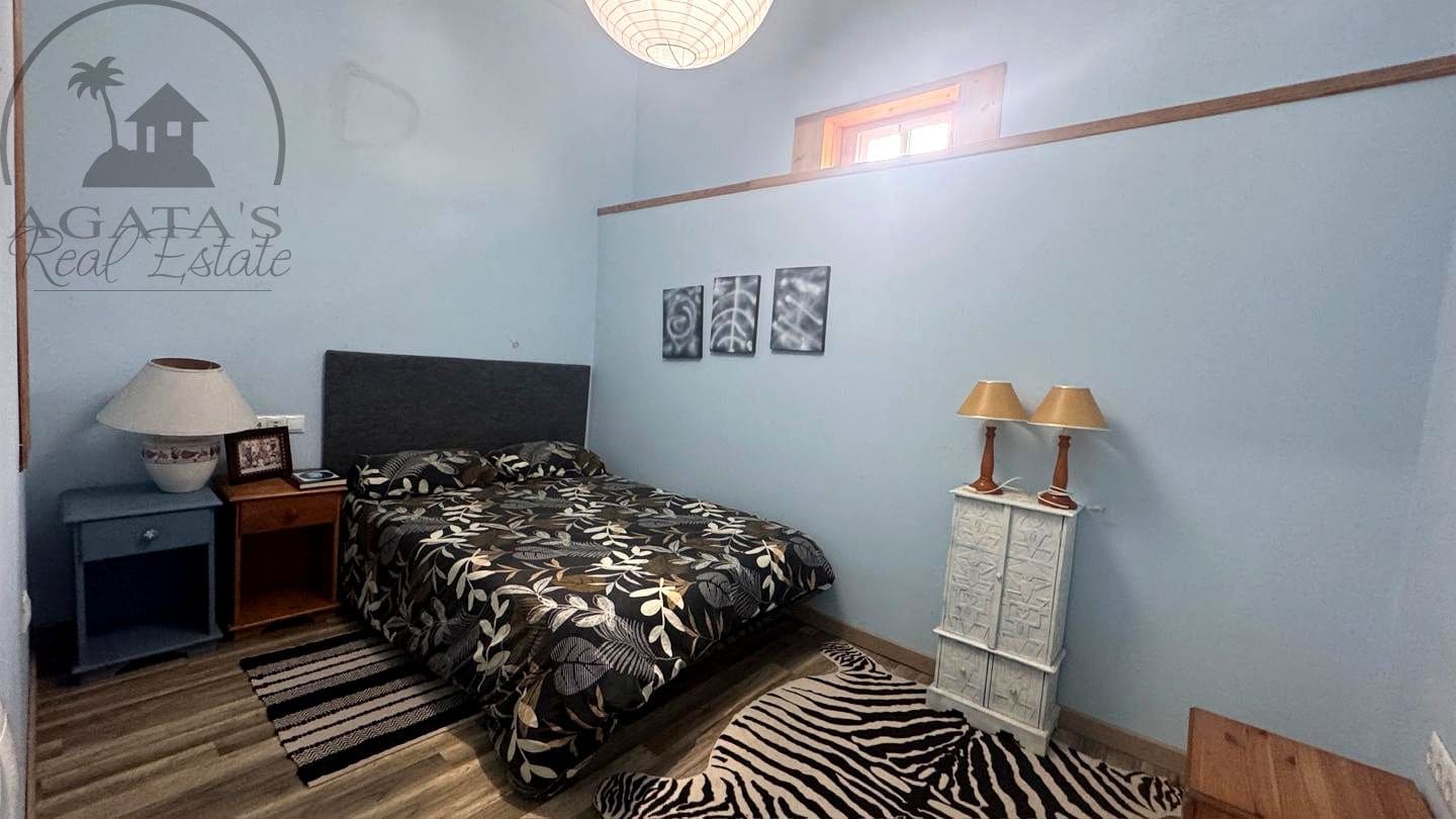 4 chambre Finca/Maison de Campagne à vendre à Icod de los Vinos avec garage - 295 000 € (Ref: 9880459)