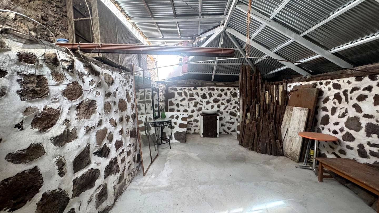 4 chambre Finca/Maison de Campagne à vendre à Icod de los Vinos avec garage - 295 000 € (Ref: 9880459)