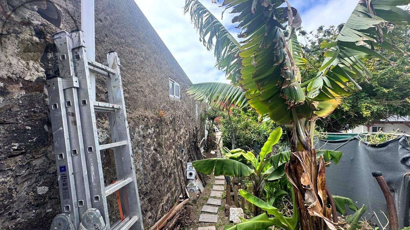 4 chambre Finca/Maison de Campagne à vendre à Icod de los Vinos avec garage - 295 000 € (Ref: 9880459)