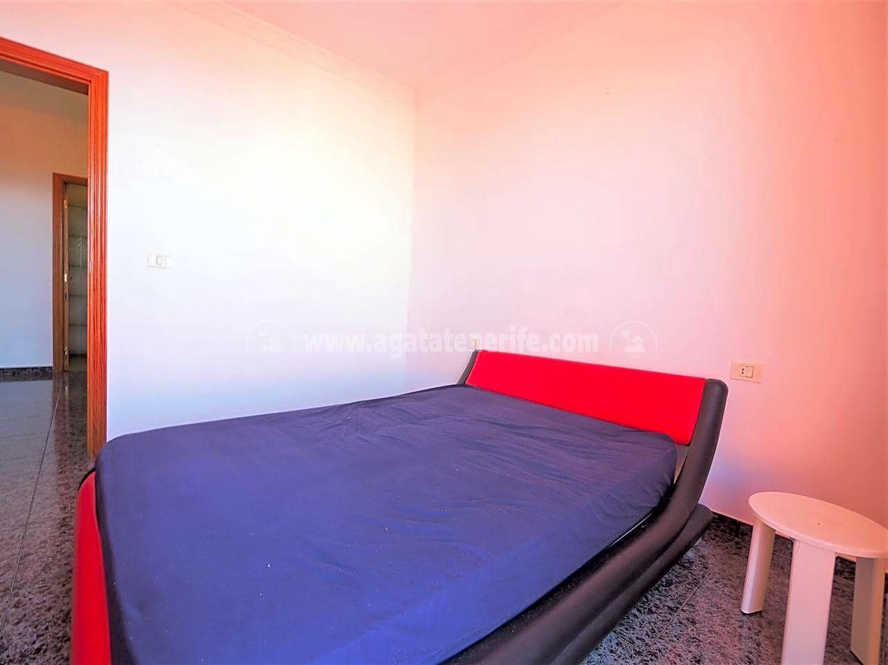 3 bedroom Villa for sale in Icod de los Vinos - € 170,000 (Ref: 9883618)