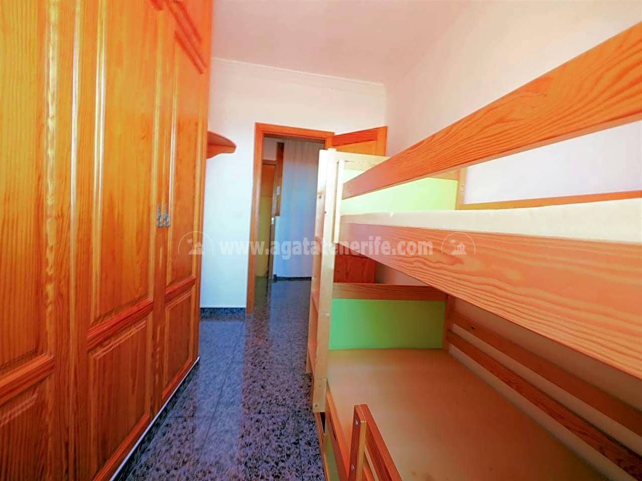 3 bedroom Villa for sale in Icod de los Vinos - € 170,000 (Ref: 9883618)