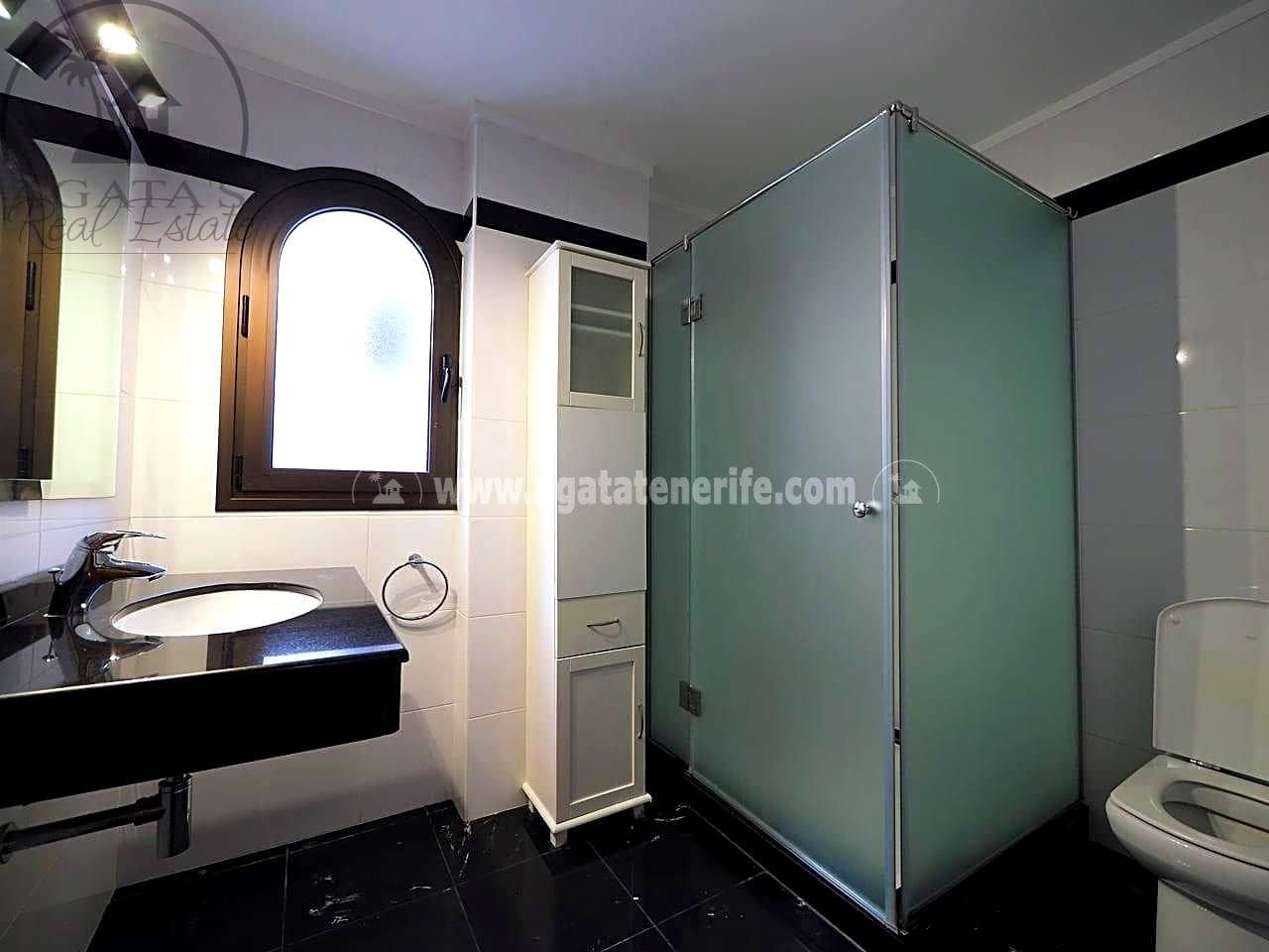 3 slaapkamer Flat te huur in Puerto de la Cruz met zwembad garage - € 1.900 (Ref: 9889486)