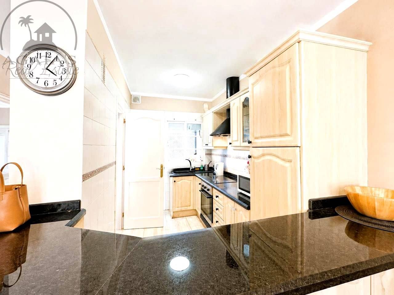 2 camera da letto Appartamento da affittare in Puerto de la Cruz con piscina garage - 1.200 € (Rif: 9897321)