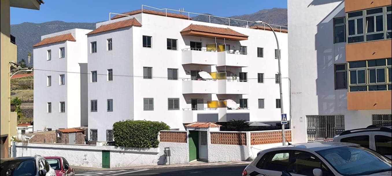 2 bedroom Flat for sale in Los Realejos - € 264,000 (Ref: 9906602)