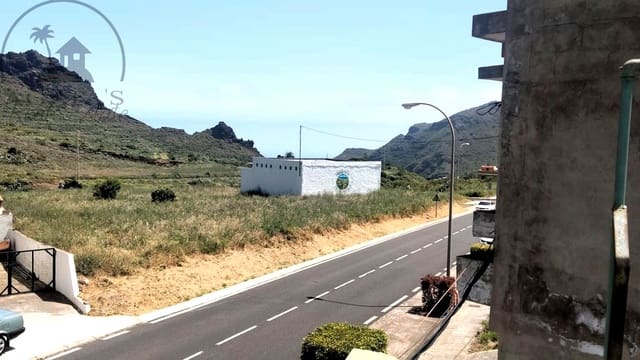 3 bedroom Villa for sale in El Palmar, Buenavista del Norte with garage - € 265,000 (Ref: 9909006)