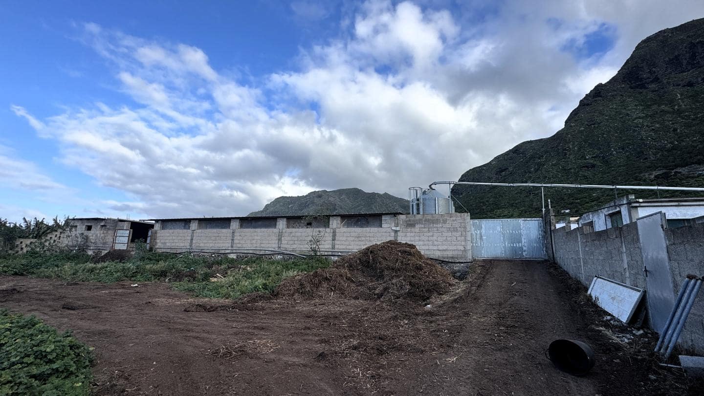 1 chambre Local Commercial à vendre à Buenavista del Norte - 2 200 000 € (Ref: 9961831)