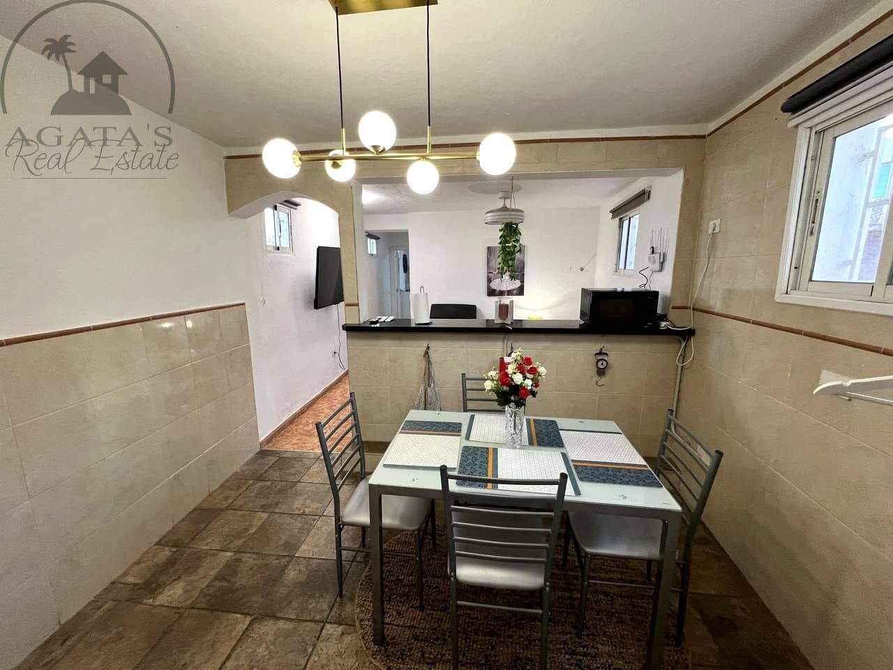 4 bedroom Villa for sale in Los Realejos - € 285,000 (Ref: 9985866)