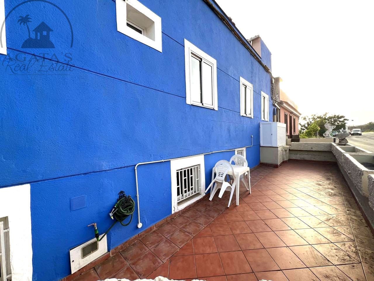 4 bedroom Villa for sale in Los Realejos - € 285,000 (Ref: 9985866)