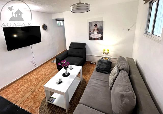 4 bedroom Villa for sale in Los Realejos - € 285,000 (Ref: 9985866)