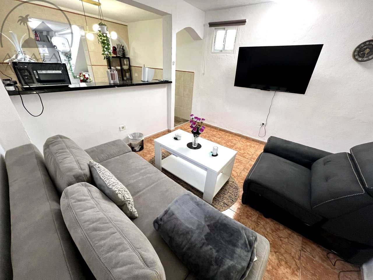 4 bedroom Villa for sale in Los Realejos - € 285,000 (Ref: 9985866)