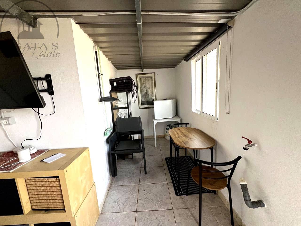 4 bedroom Villa for sale in Los Realejos - € 285,000 (Ref: 9985866)