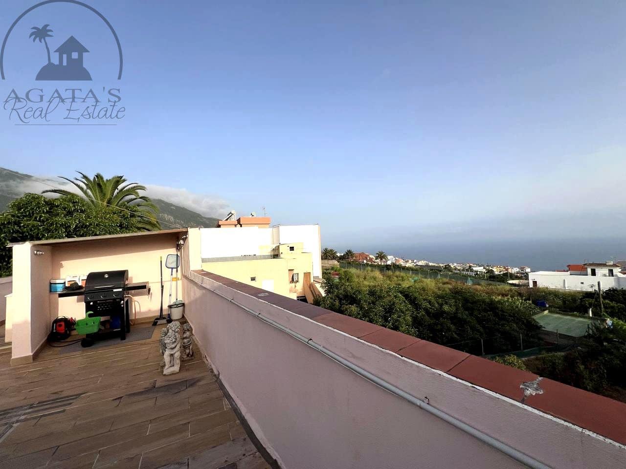 4 bedroom Villa for sale in Los Realejos - € 285,000 (Ref: 9985866)