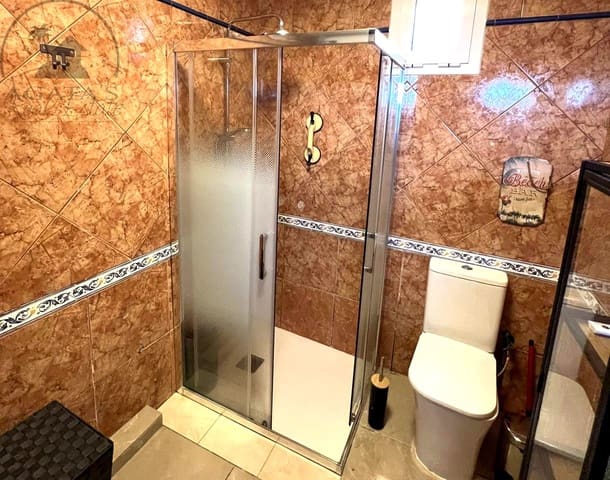 4 bedroom Villa for sale in Los Realejos - € 285,000 (Ref: 9985866)