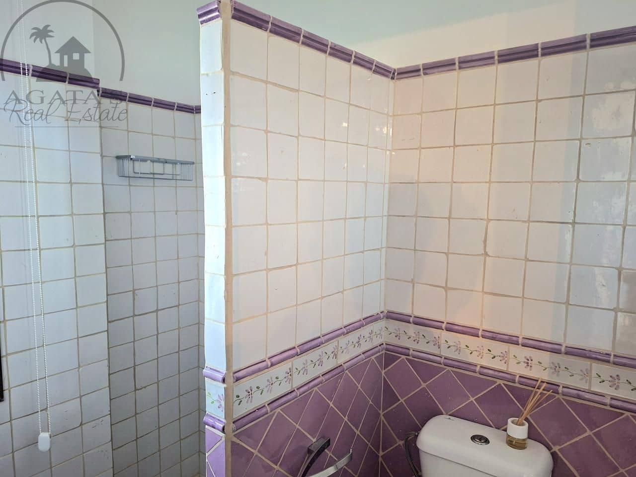 4 makuuhuone Huvila myytävänä paikassa San Miguel de Abona mukana uima-altaan - 4 800 000 € (Ref: 9993658)