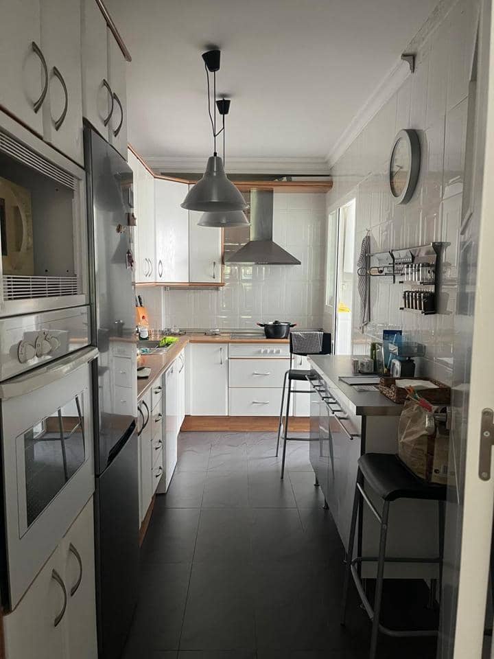3 soverom Leilighet til leie i Malaga by - € 1 450 (Ref: 10048555)