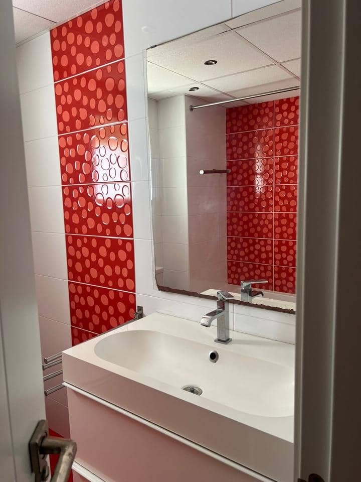 3 soverom Leilighet til leie i Malaga by - € 1 450 (Ref: 10048555)