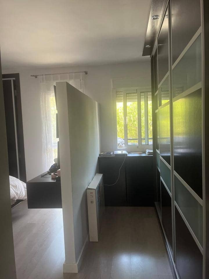 3 soverom Leilighet til leie i Malaga by - € 1 450 (Ref: 10048555)