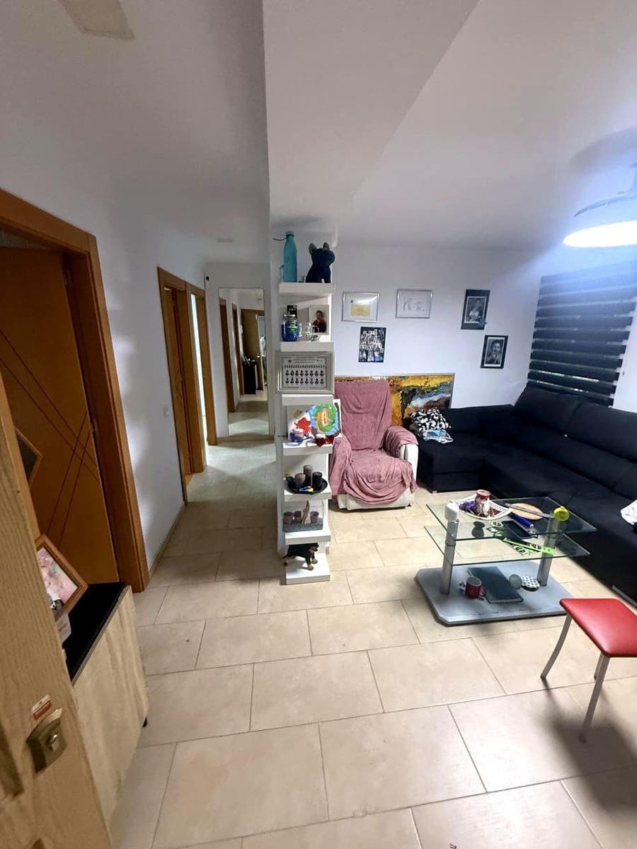 2 sovrum Lägenhet att hyra i Malaga stad - 1 000 € (Ref: 10088714)