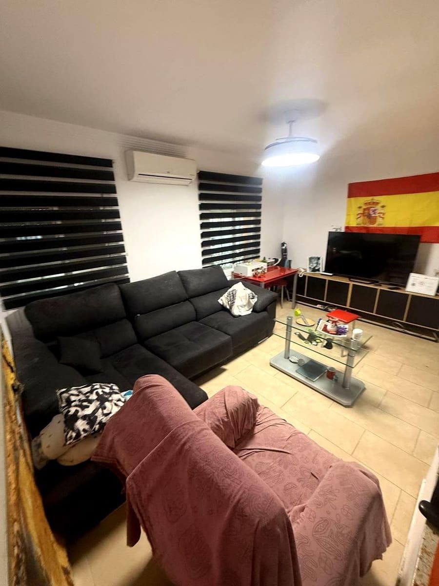 2 sovrum Lägenhet att hyra i Malaga stad - 1 000 € (Ref: 10088714)