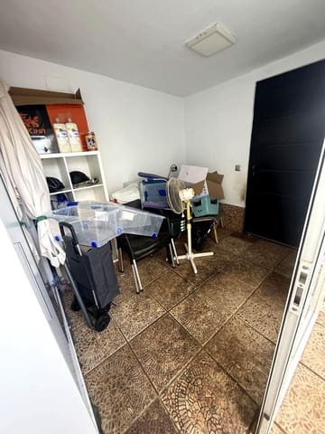 2 sovrum Lägenhet att hyra i Pol Alameda, Málaga stad - 1 000 € (Ref: 10088714)