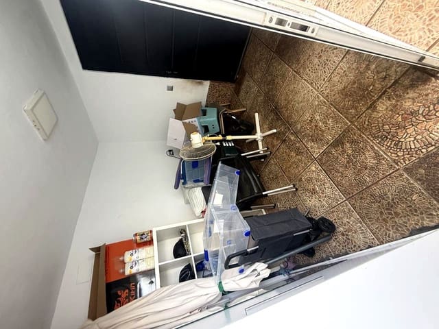 2 sovrum Lägenhet att hyra i Pol Alameda, Málaga stad - 1 100 € (Ref: 10088714)