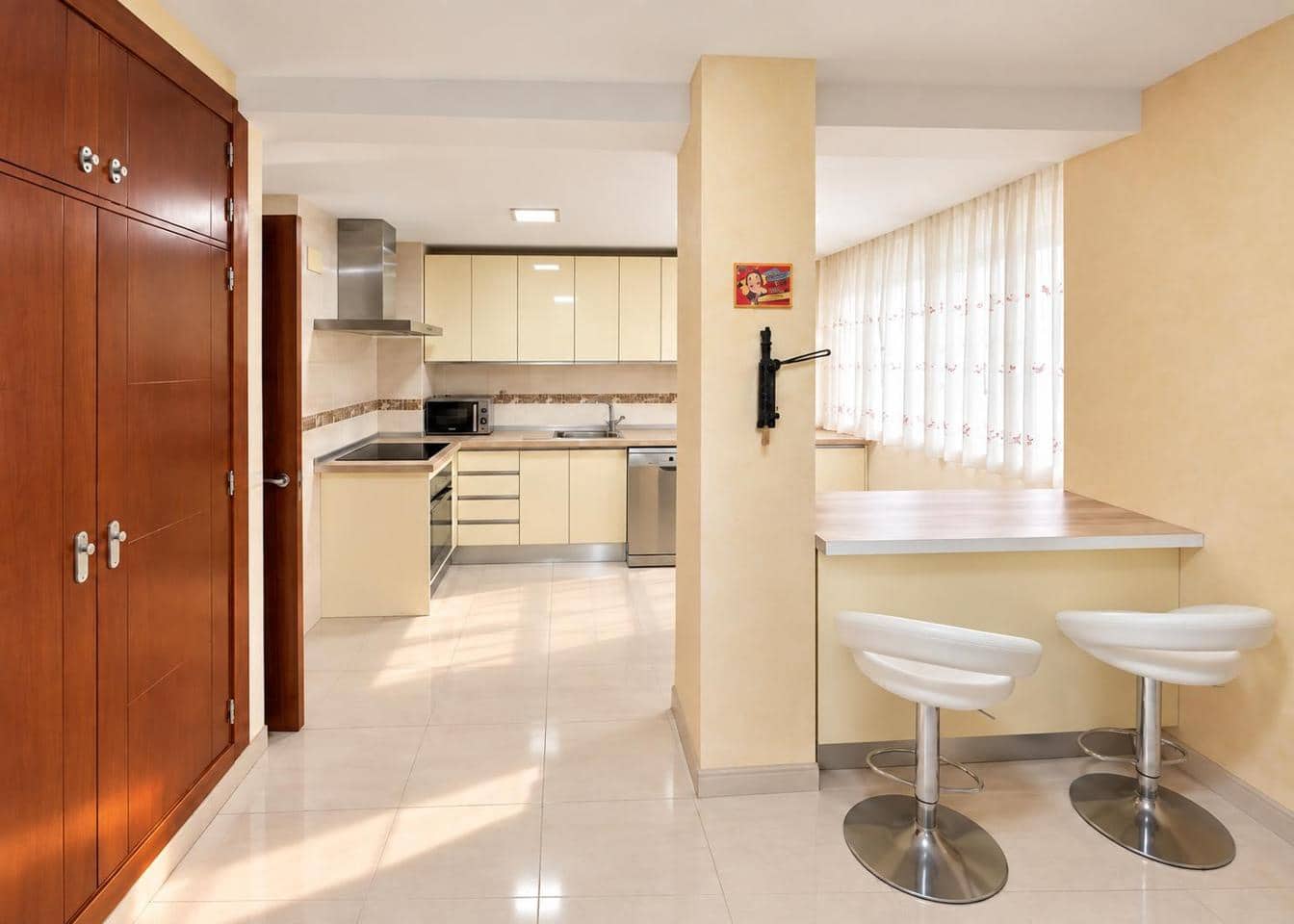 Piso de 2 habitaciones en Málaga ciudad en venta - 330.000 € (Ref: 10101168)