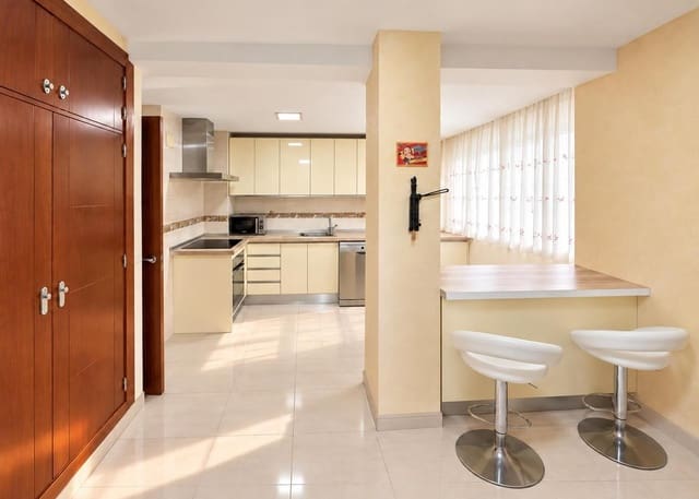 Piso de 2 habitaciones en La Paz, Málaga ciudad en venta - 330.000 € (Ref: 10101168)