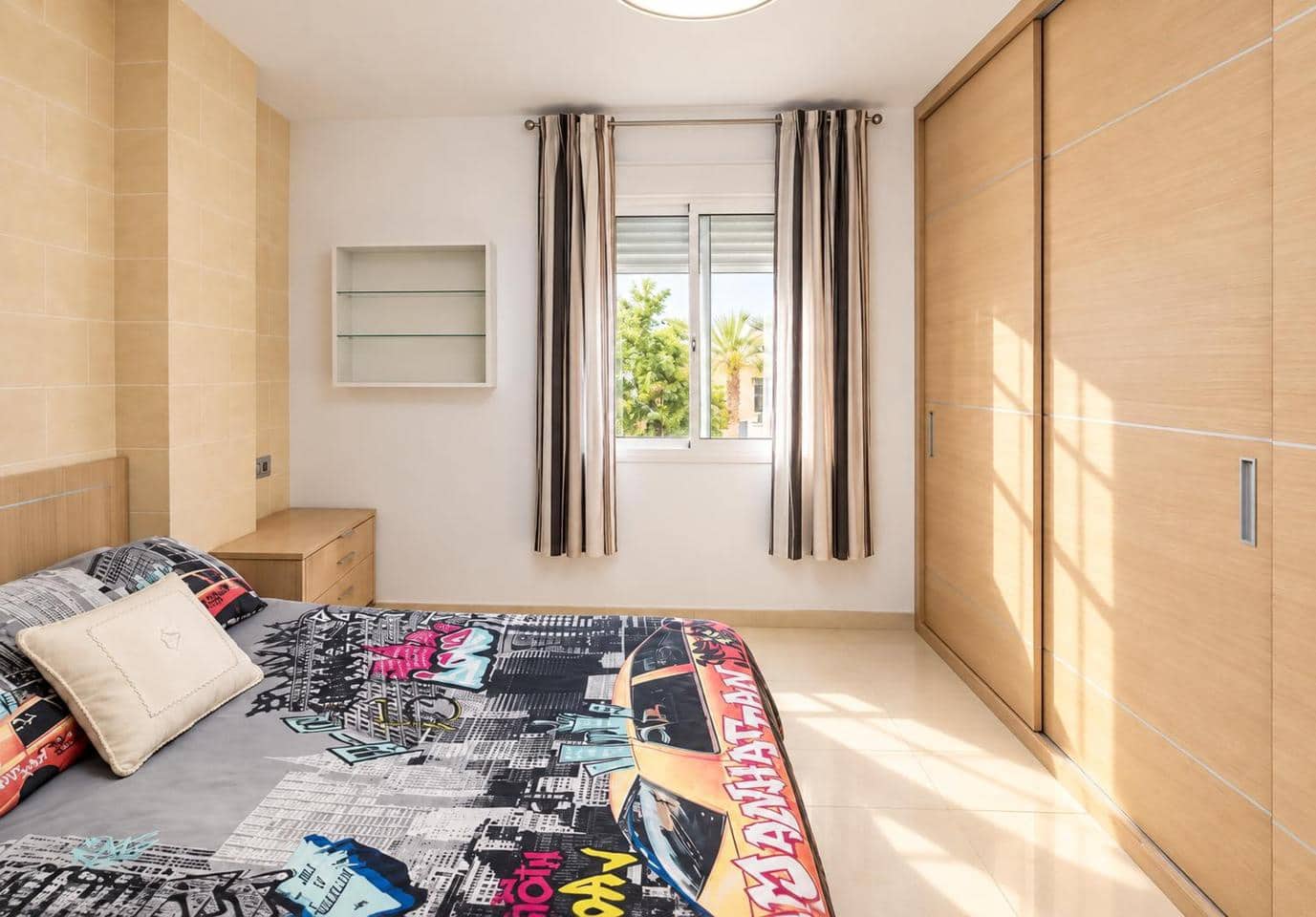 Piso de 2 habitaciones en Málaga ciudad en venta - 330.000 € (Ref: 10101168)