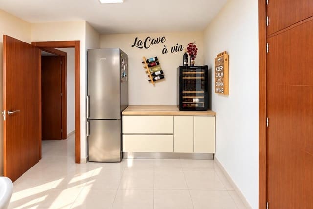 Piso de 2 habitaciones en La Paz, Málaga ciudad en venta - 330.000 € (Ref: 10101168)