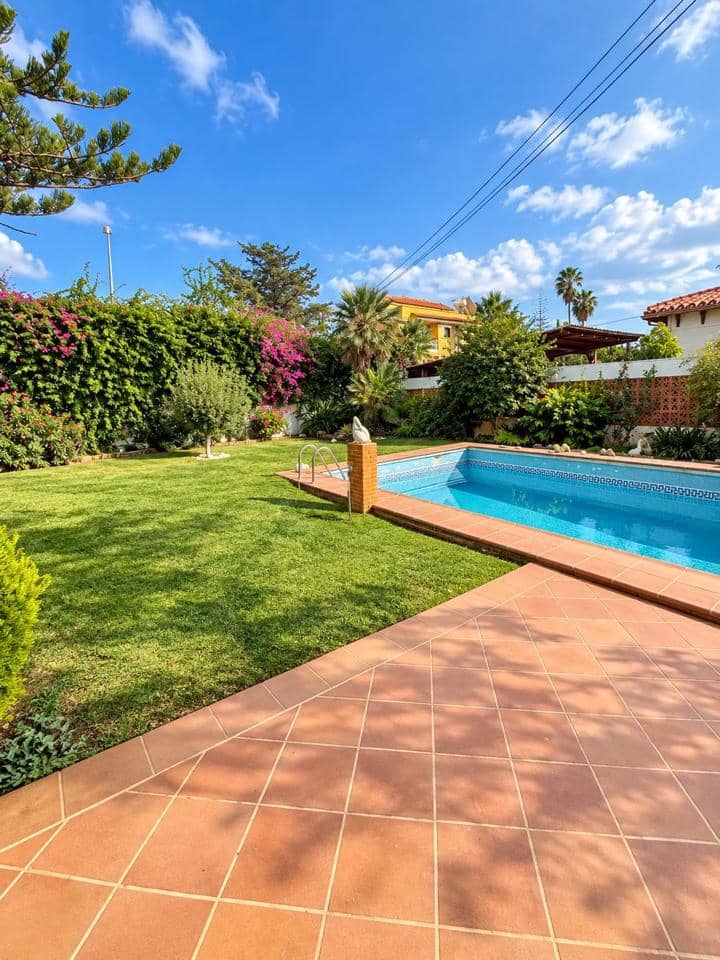 5 soveværelse Villa til salg i Puerto de la Torre med swimmingpool garage - € 799.999 (Ref: 10145058)