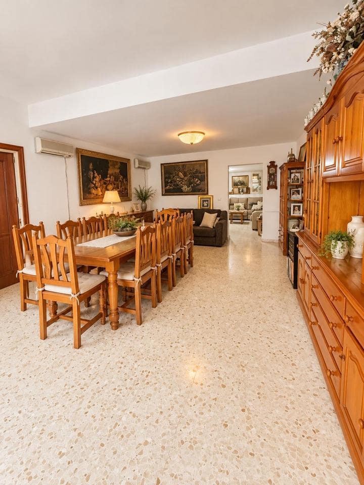 5 soveværelse Villa til salg i Puerto de la Torre med swimmingpool garage - € 799.999 (Ref: 10145058)