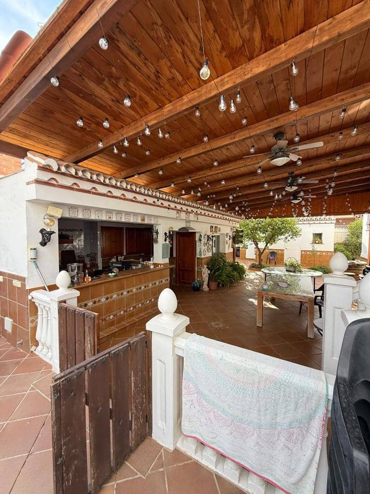 5 soveværelse Villa til salg i Puerto de la Torre med swimmingpool garage - € 799.999 (Ref: 10145058)