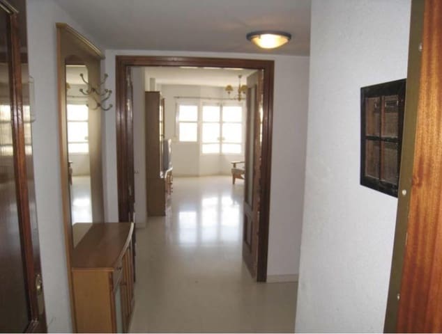 4 soveværelse Lejlighed til salg i Hacienda Capitan, Málaga by med swimmingpool garage - € 488.000 (Ref: 10160632)