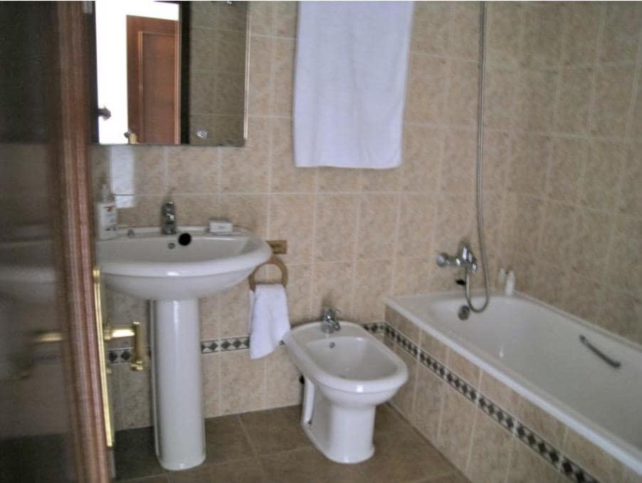 4 soverom Leilighet til salgs i Malaga by med svømmebasseng garasje - € 488 000 (Ref: 10160632)