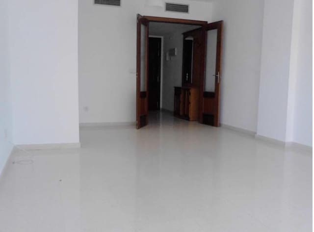 4 soveværelse Lejlighed til salg i Hacienda Capitan, Málaga by med swimmingpool garage - € 488.000 (Ref: 10160632)
