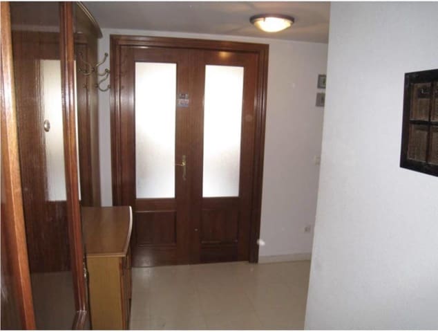 4 soveværelse Lejlighed til salg i Hacienda Capitan, Málaga by med swimmingpool garage - € 488.000 (Ref: 10160632)