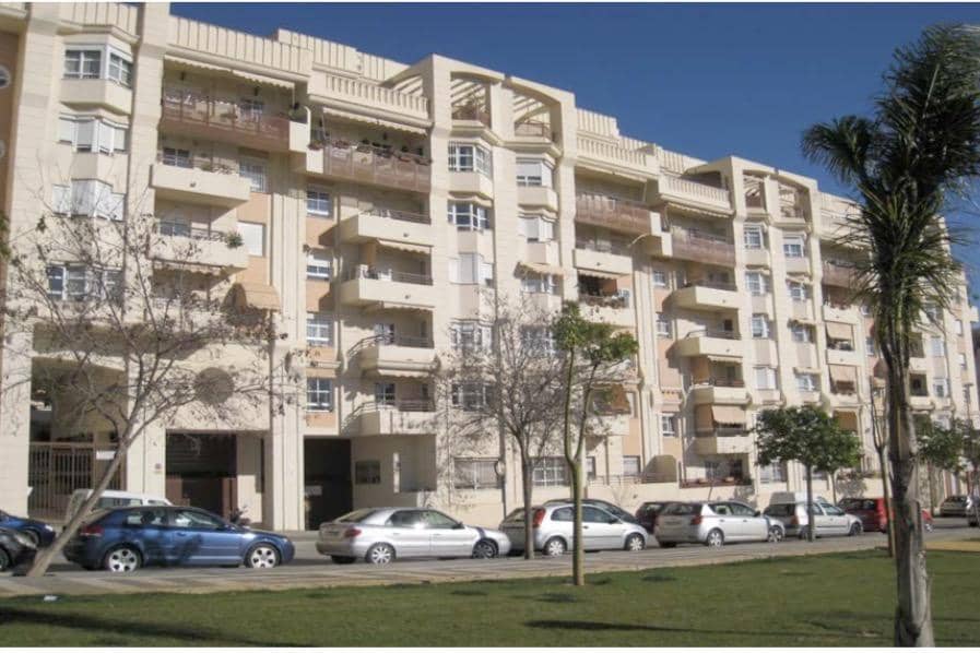 4 soverom Leilighet til salgs i Malaga by med svømmebasseng garasje - € 488 000 (Ref: 10160632)