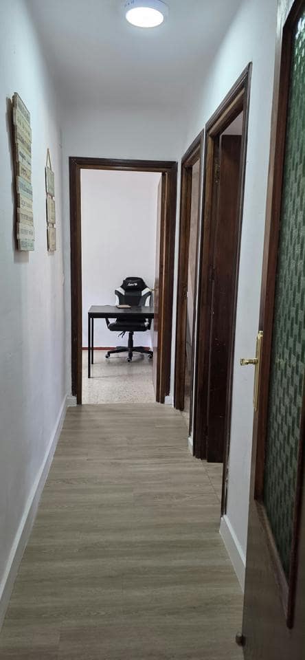 Piso de 3 habitaciones en Málaga ciudad en venta - 219.000 € (Ref: 10179389)
