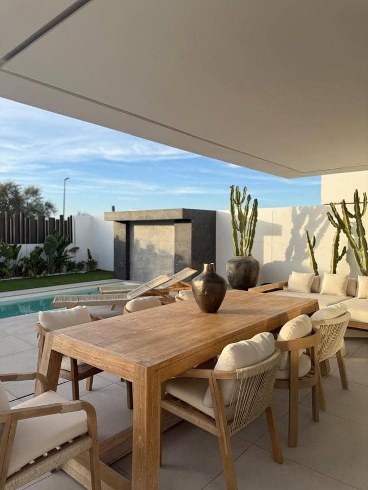 3 soverom Villa til salgs i Alhaurin de la Torre med svømmebasseng - € 830 000 (Ref: 10179695)