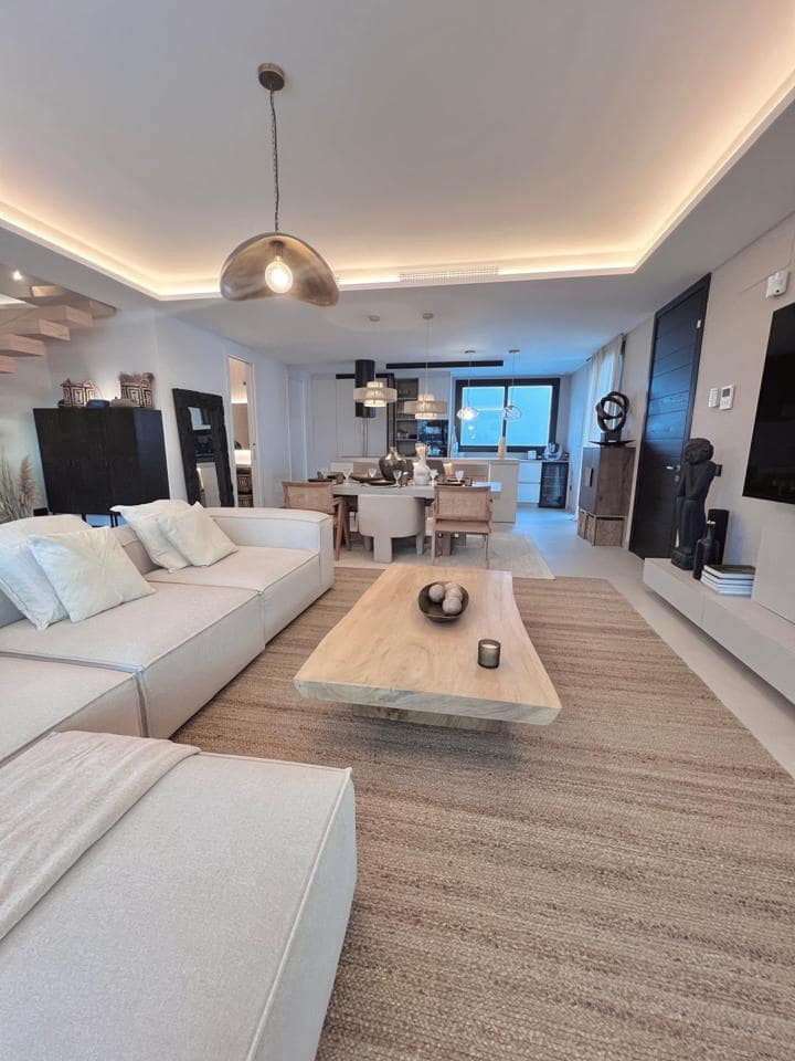 3 soverom Villa til salgs i Alhaurin de la Torre med svømmebasseng - € 830 000 (Ref: 10179695)