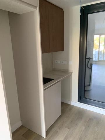 2 bedroom Flat for rent in Hacienda Cabello, Málaga city with pool - € 1,450 (Ref: 10182222)
